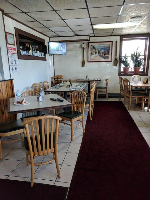 Johnny's Pizza Restaurante